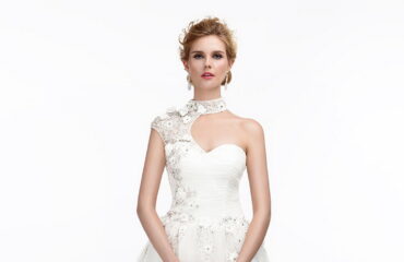 decolteul rochiei de mireasa